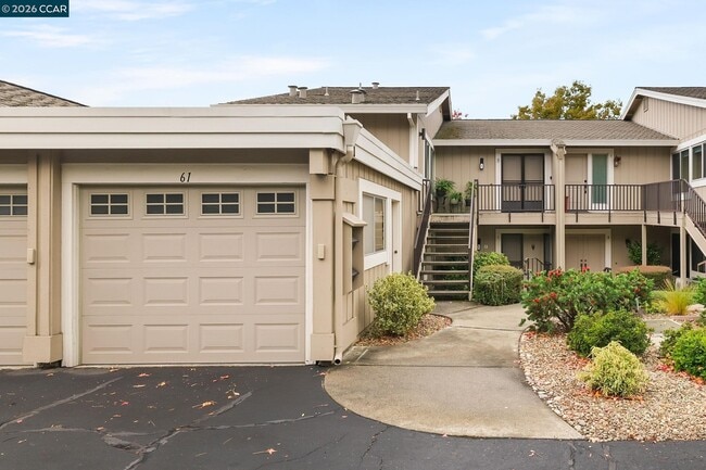 975 Terra California Dr in Walnut Creek, CA - Building Photo - Building Photo