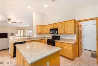 15842 W Carmen Dr in Surprise, AZ - Building Photo - Building Photo