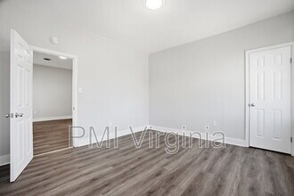 3122 Tidewater Dr in Norfolk, VA - Building Photo - Building Photo