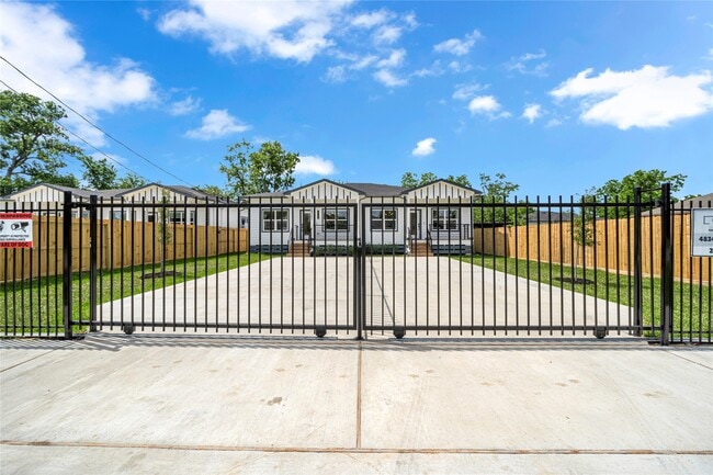 property at 4834 Higgins St