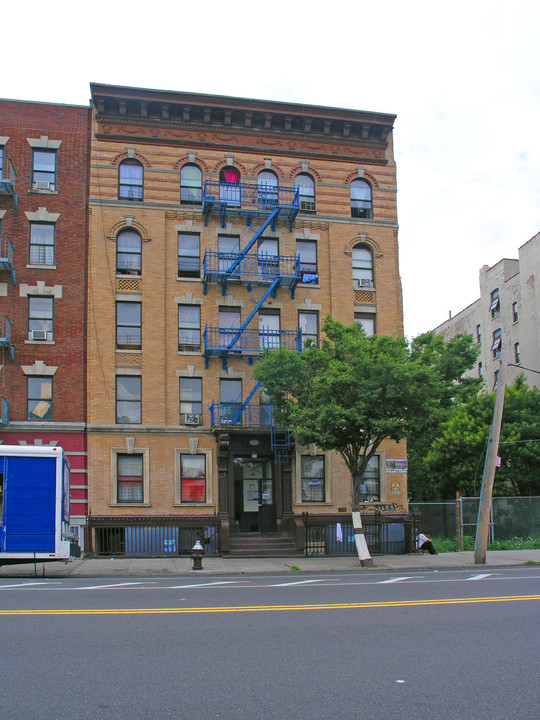 1317 Prospect Ave in Bronx, NY - Foto de edificio