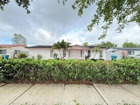 1220 SW 78th Ave in Miami, FL - Building Photo