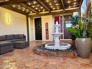 2529 N Miller Rd in Scottsdale, AZ - Building Photo - Building Photo