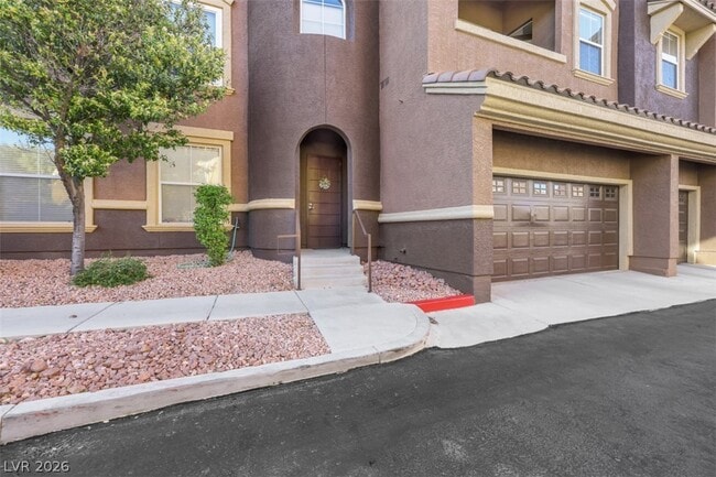 property at 3975 N Hualapai Way