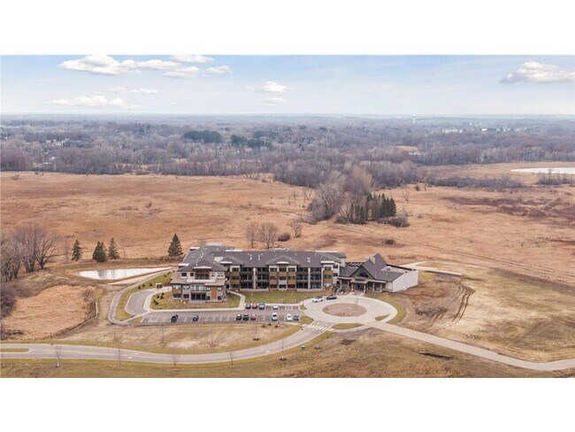 1 Hill Farm Rd, Unit 206 in North Oaks, MN - Building Photo - Building Photo