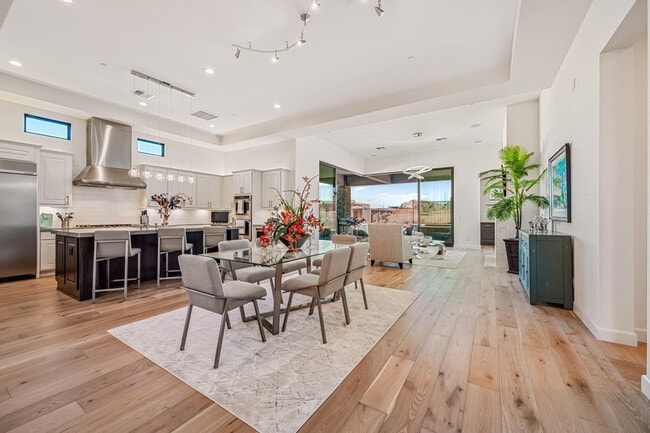 12378 E Troon Vis Dr in Scottsdale, AZ - Building Photo - Building Photo