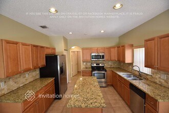 7640 Colony Palm Dr in Boynton Beach, FL - Foto de edificio - Building Photo