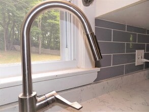 25 Moon Rd in Lynn, MA - Building Photo - Building Photo