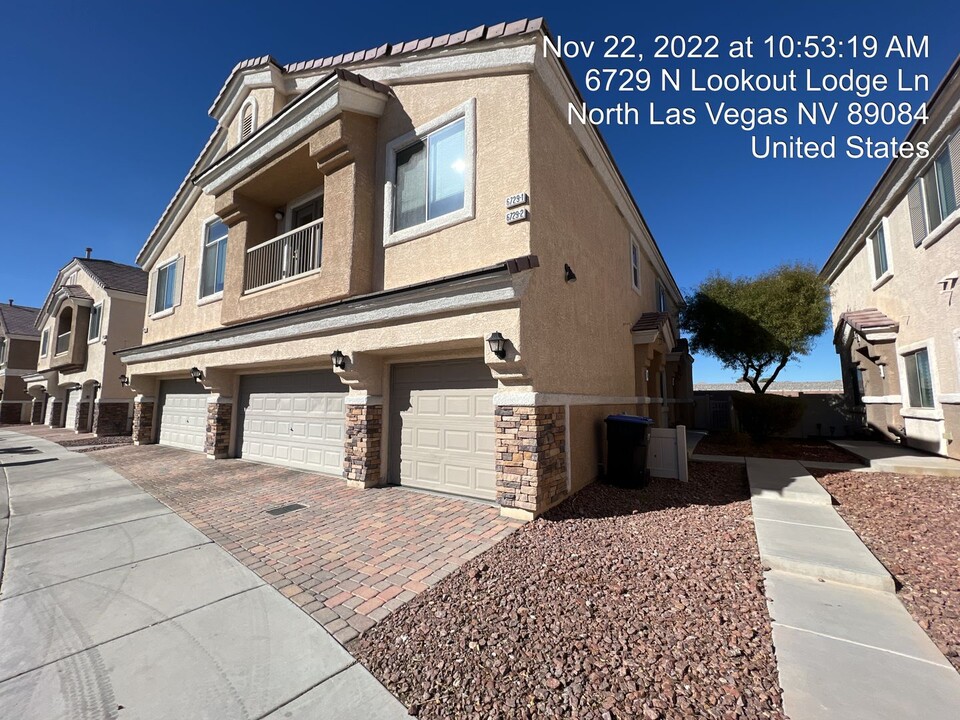 6729 Lookout Lodge Ln in North Las Vegas, NV - Foto de edificio