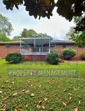 4035 N Ocoee St in Cleveland, TN - Building Photo - Building Photo