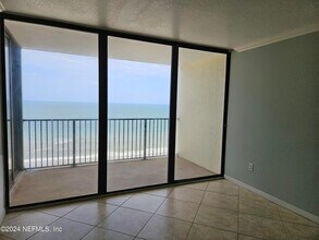 1301 1st St S in Jacksonville Beach, FL - Building Photo - Building Photo