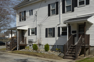 10 Grant St in Taunton, MA - Building Photo - Building Photo