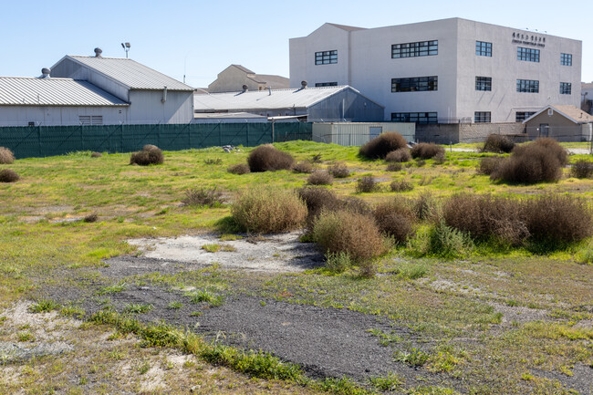 Residence in Artesia, CA - Building Photo - Building Photo