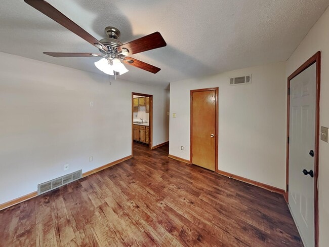 3328 Shuster Cove in Memphis, TN - Building Photo - Building Photo