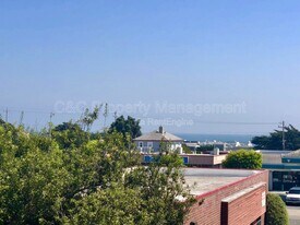 360 Prescott Ave in Monterey, CA - Building Photo