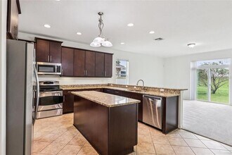 1126 Maumee St in Orlando, FL - Foto de edificio - Building Photo