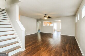 320 Arrowhead Dr in Dallas, GA - Building Photo - Building Photo
