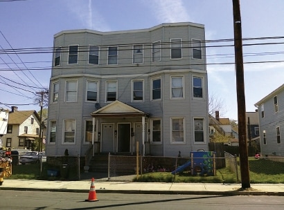 728-730 Noble Ave in Bridgeport, CT - Building Photo