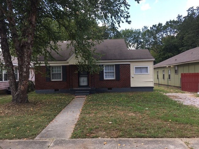 property at 591 Lundee St
