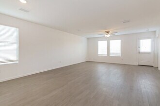 1809 Javelina St in Royse City, TX - Foto de edificio - Building Photo