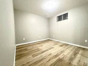 380 Rittenhouse Rd in Kitchener, ON - Building Photo - Building Photo