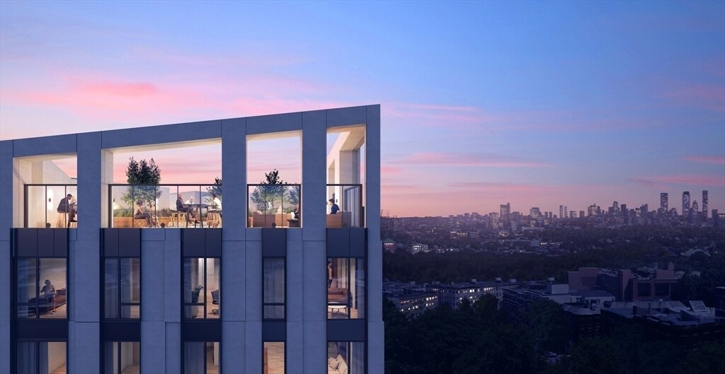 1515 Commonwealth Ave, Unit 501 in Boston, MA - Building Photo