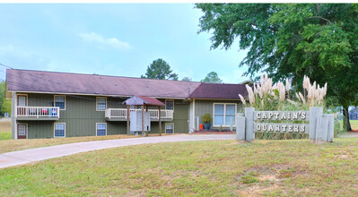 Captains Quarter Apartments in Andalusia, AL - Building Photo - Building Photo