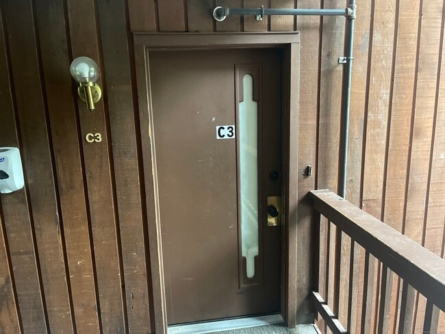 property at 1 Fairfield Ave