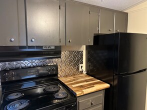 833 Lovell Rd in Knoxville, TN - Building Photo - Building Photo