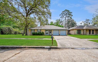 6634 Bridgegate Dr in Spring, TX - Foto de edificio - Building Photo