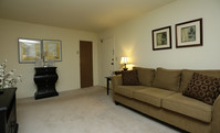 Oakview Apartments photo'