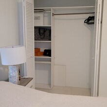 41 SE 5th St, Unit 1201 in Miami, FL - Building Photo - Building Photo