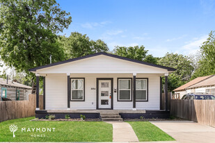 1004 Muncie Ave in Dallas, TX - Building Photo