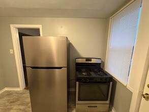 14205 Wentworth Ave in Calumet City, IL - Building Photo - Building Photo