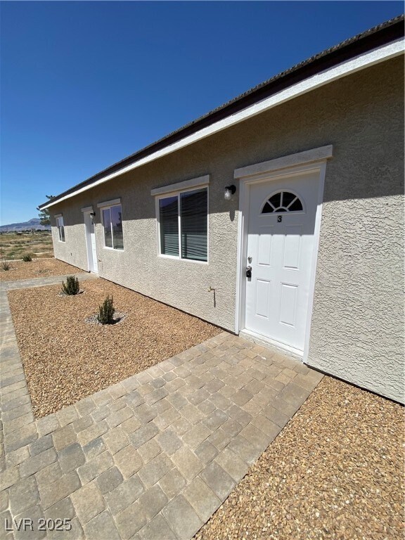 1390 Ogallala St in Pahrump, NV - Building Photo - Building Photo