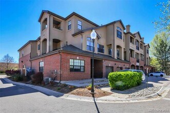 209 Quebec St in Denver, CO - Building Photo - Building Photo