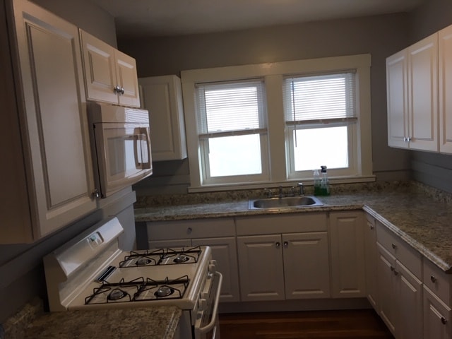 64 Endicott St, Unit 2nd FL Rt, Unit 2nd FL Rt