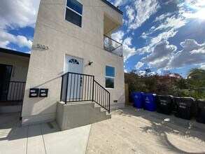 5103 Gary St in San Diego, CA - Foto de edificio - Building Photo