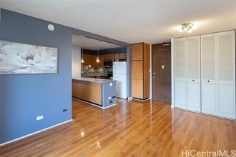 1415 Punahou St in Honolulu, HI - Building Photo - Building Photo