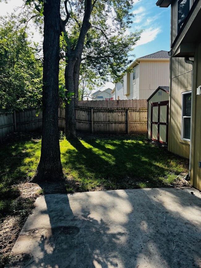 2409 Sawmill Rd in Junction City, KS - Building Photo - Building Photo