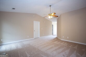 1302 Palmer Ln in Winder, GA - Foto de edificio - Building Photo