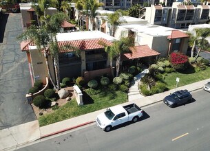 Mira Monte Apartments in Vista, CA - Building Photo - Building Photo