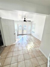 9926 River Crest Ct in Orlando, FL - Building Photo - Building Photo