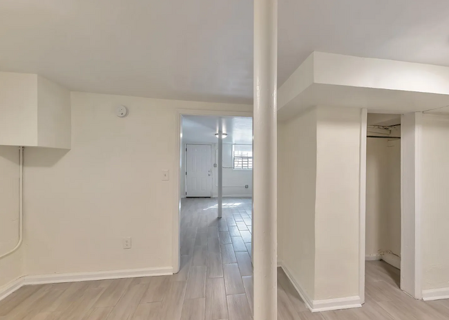 2169 Bicknell St SW in Atlanta, GA - Foto de edificio - Building Photo