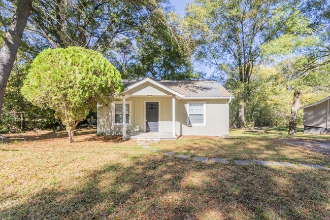 1111 Baker Blvd in Gastonia, NC - Foto de edificio - Building Photo