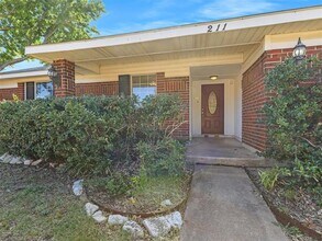 211 Carnation Dr in Allen, TX - Building Photo - Building Photo