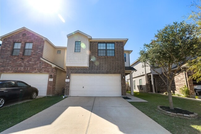 6719 Sharpstone Creek Ln