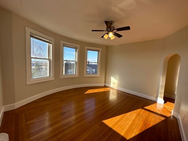 291 Washington Ave, Unit 3F in Chelsea, MA - Building Photo - Building Photo