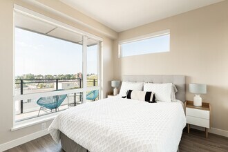 The Aria in Vancouver, BC - Building Photo - Building Photo