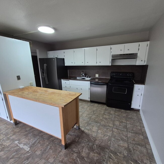 4727 Eli Ct in Carmichael, CA - Building Photo - Building Photo